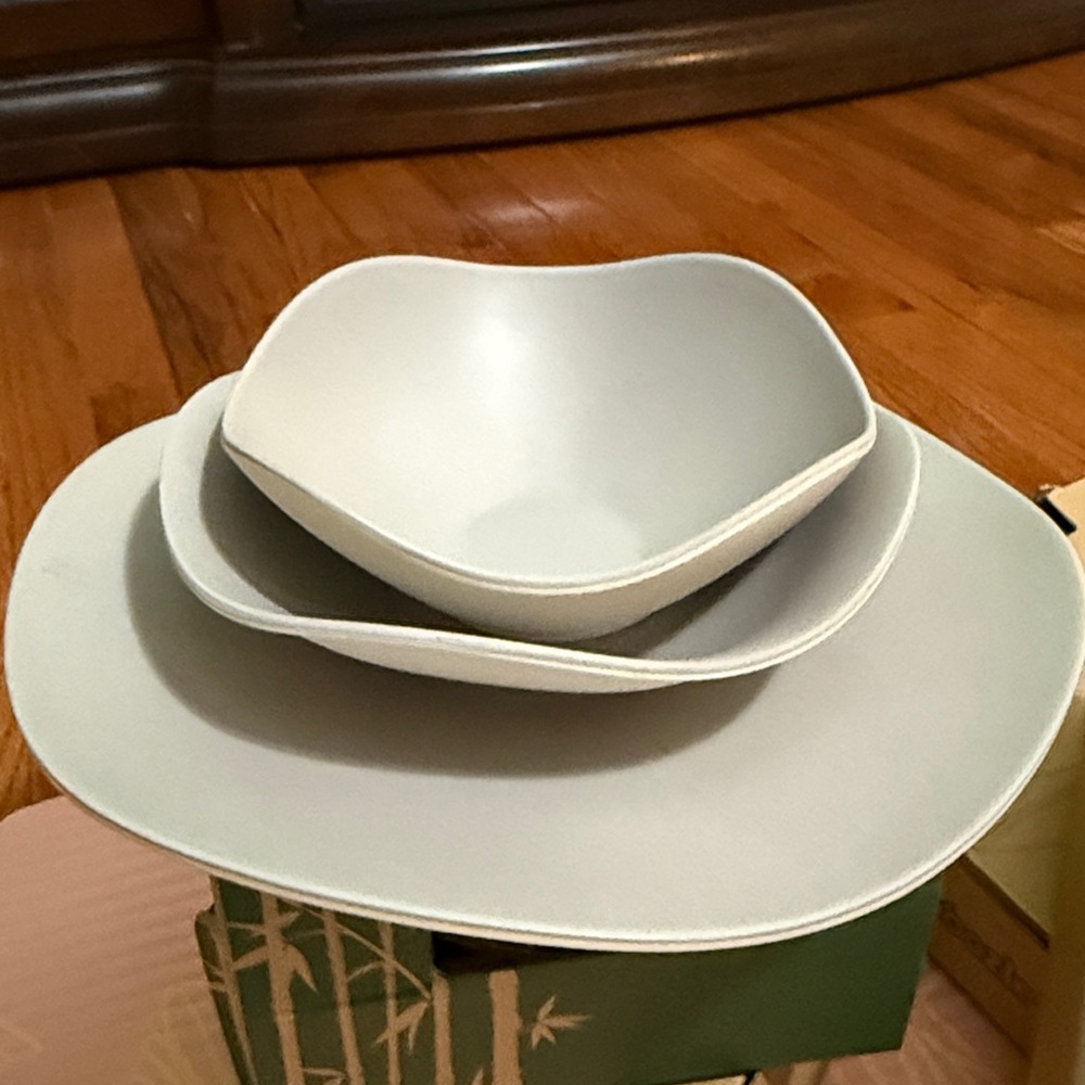 BAMBOO Modern Gray Dinnerware Set - Picture 8 of 8